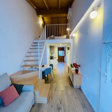 Casa Valenciana Con Terraza バレンシア